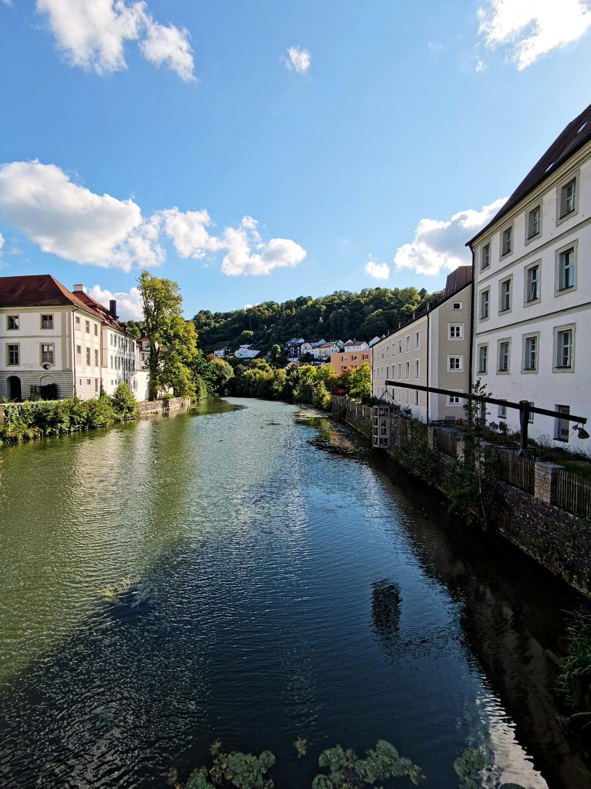 Canal con casas de colores en Görlitz