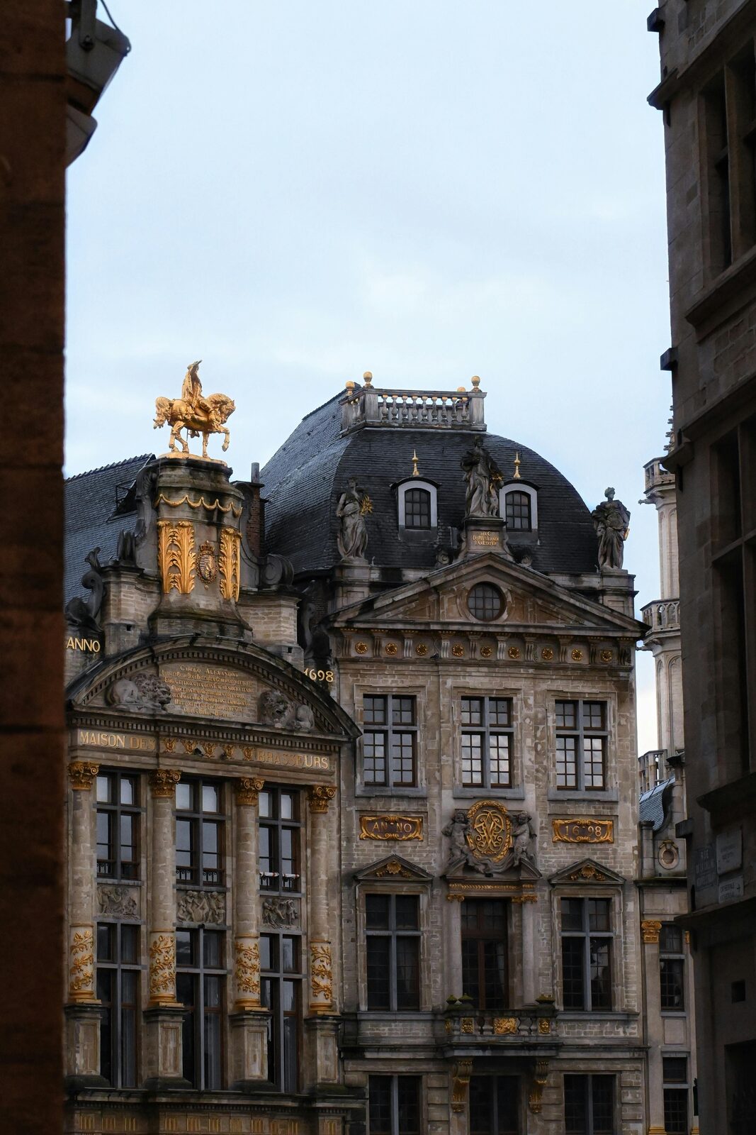 Casas gremiales barrocas de la Grand-Place de Bruselas