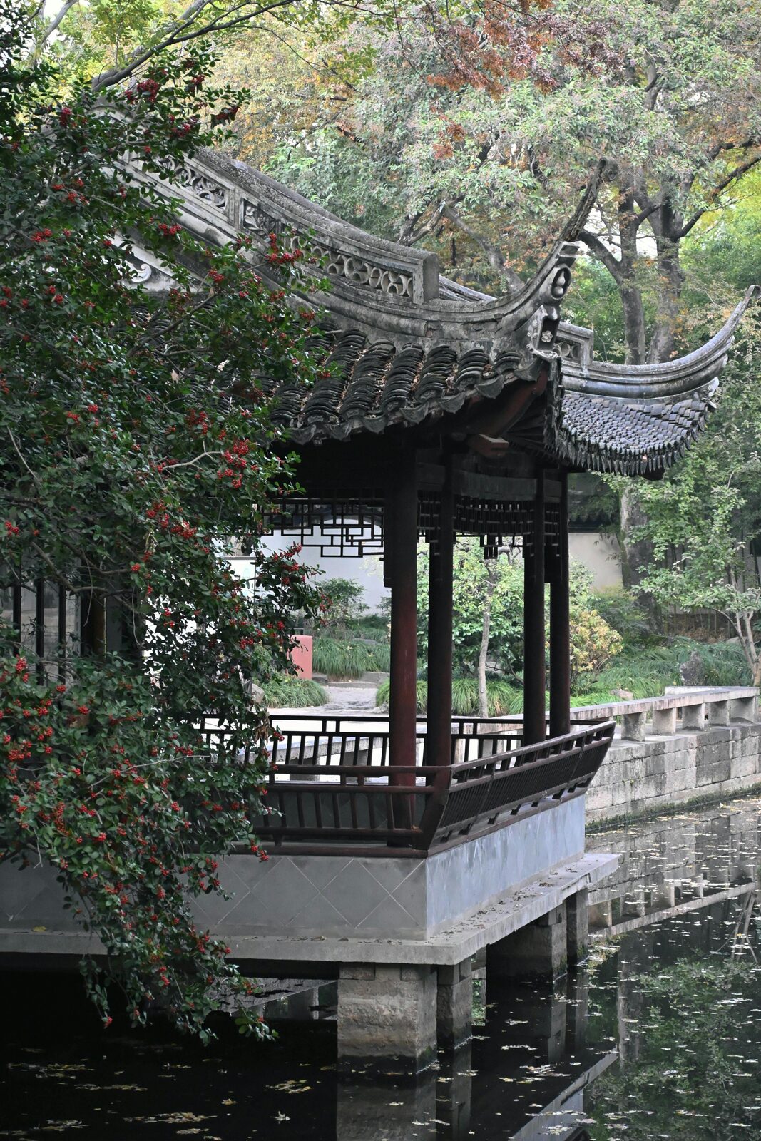 Skyline de Shanghái sobre el río Huangpu