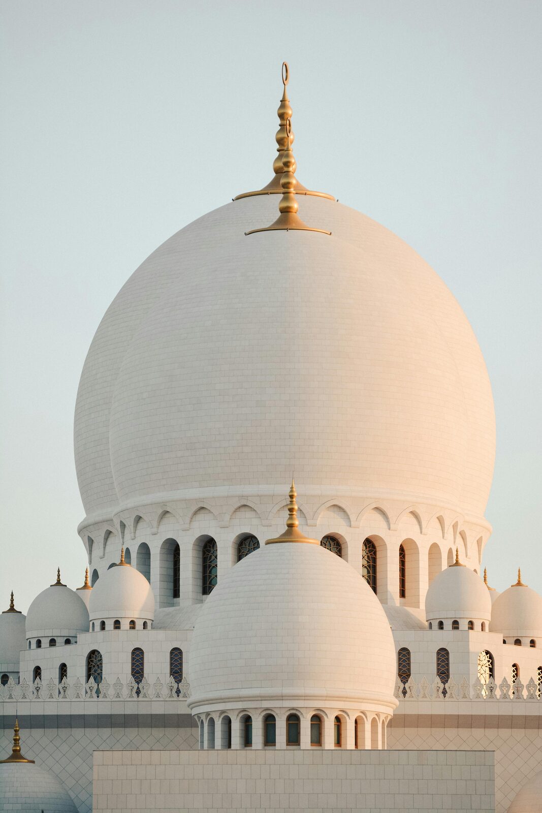 The Sheikh Zayed Grand Mosque in Abu Dhabi