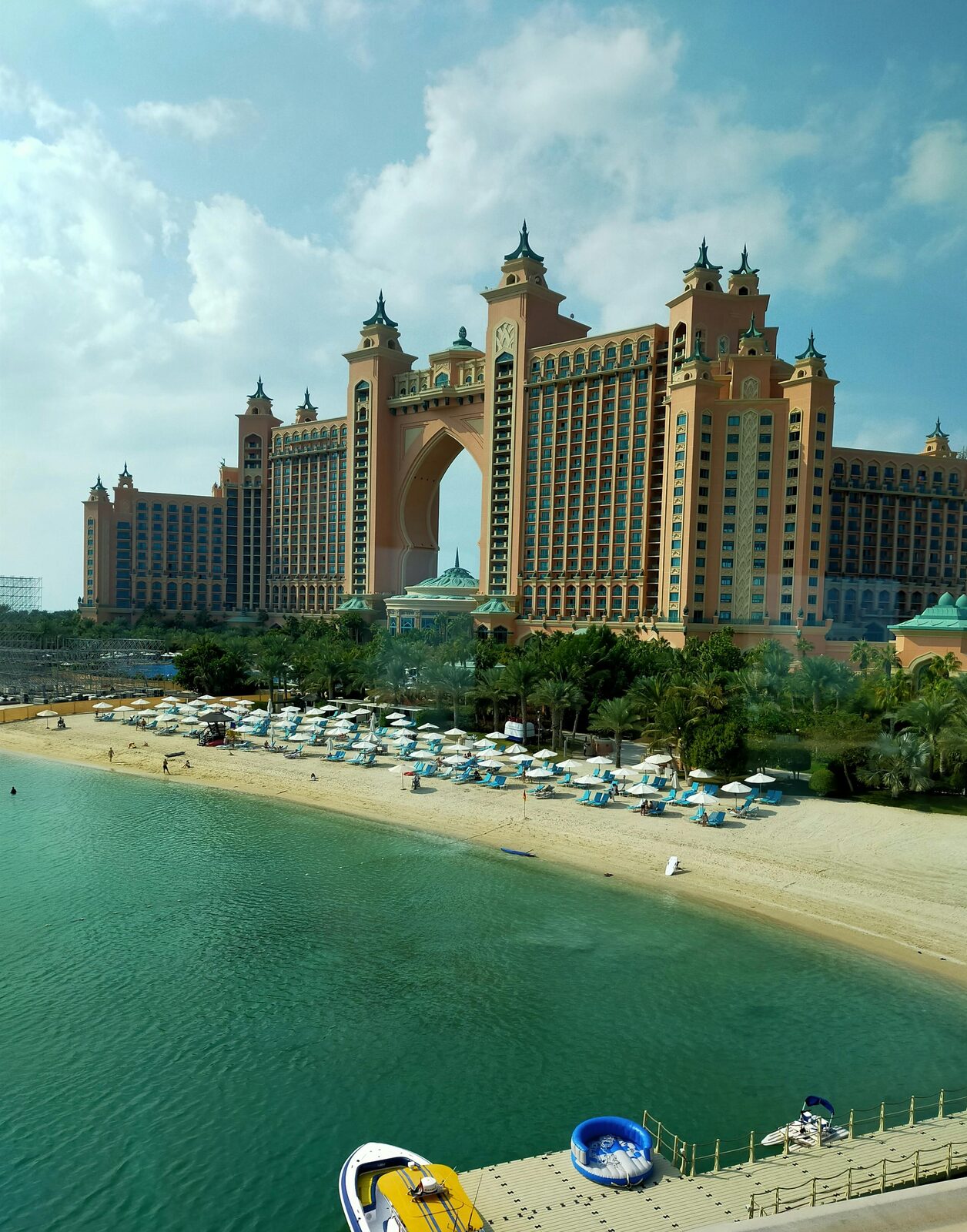 Atlantis and the Palm Jumeirah beach
