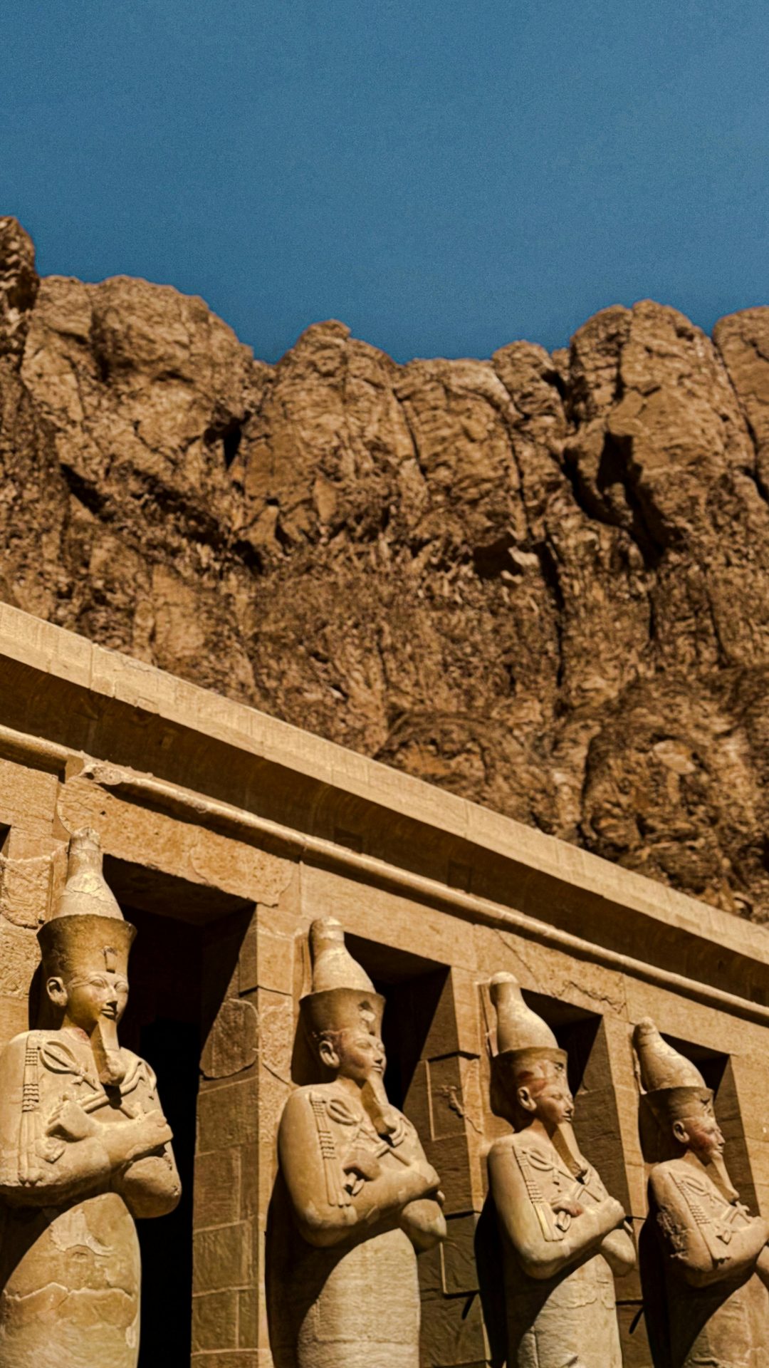 Osiride statues of Hatshepsut