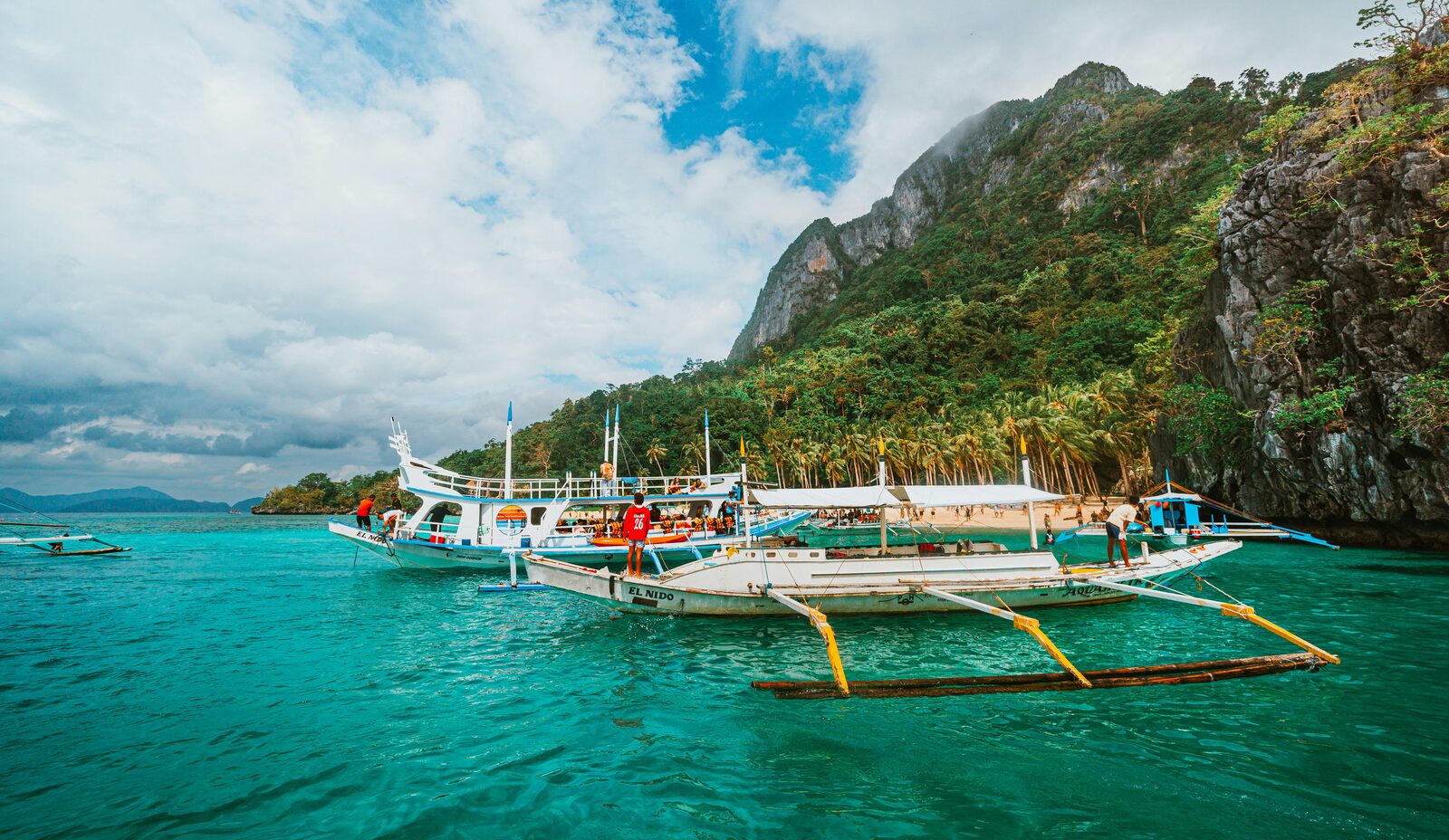 Karst bays of the Bacuit archipelago in El Nido, Palawan