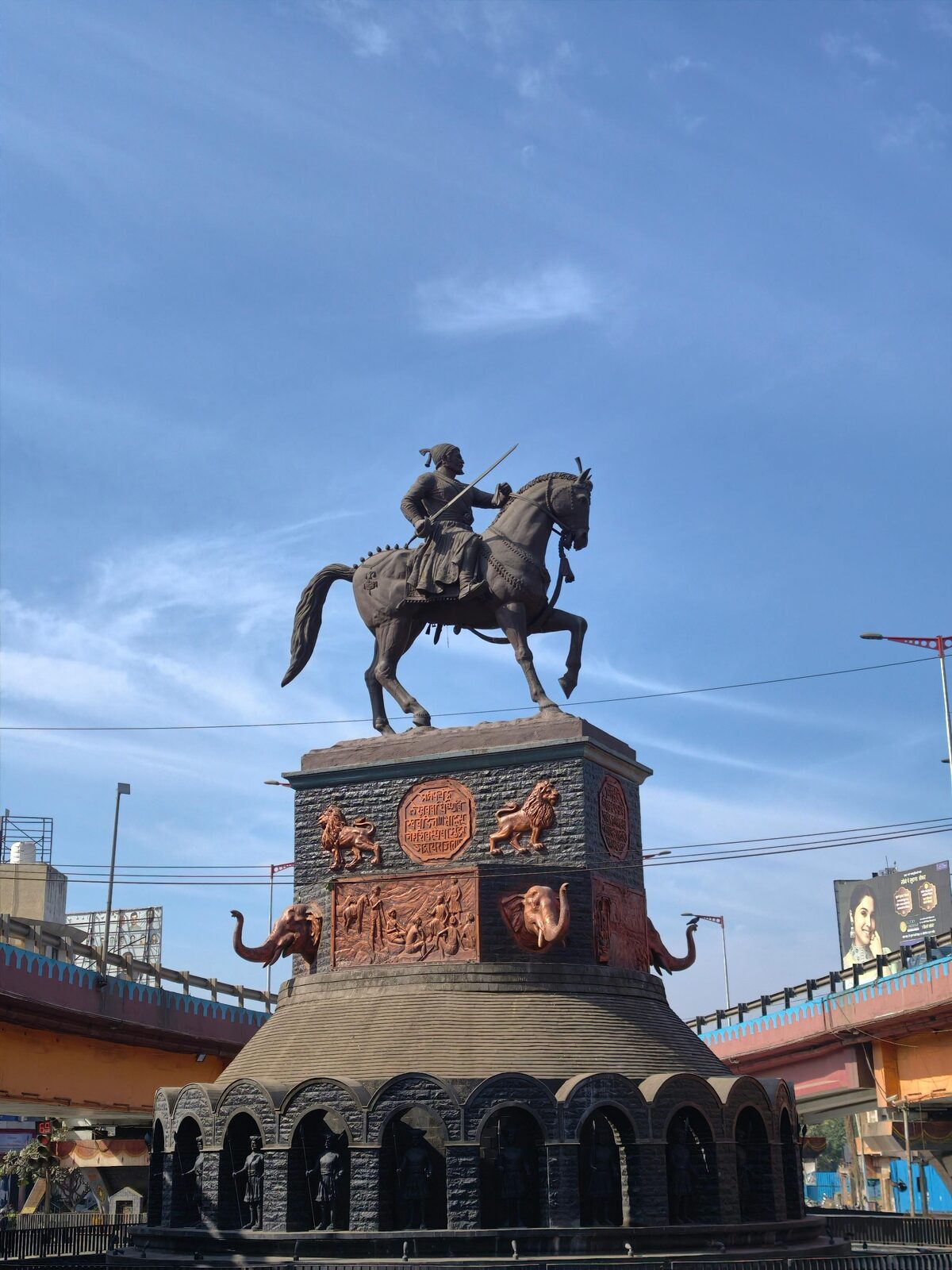 Equestrian monument in northern India at dusk