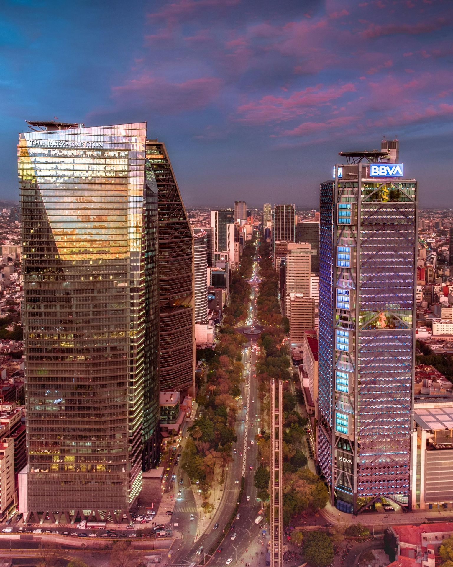 Skyline of Paseo de la Reforma at sunset