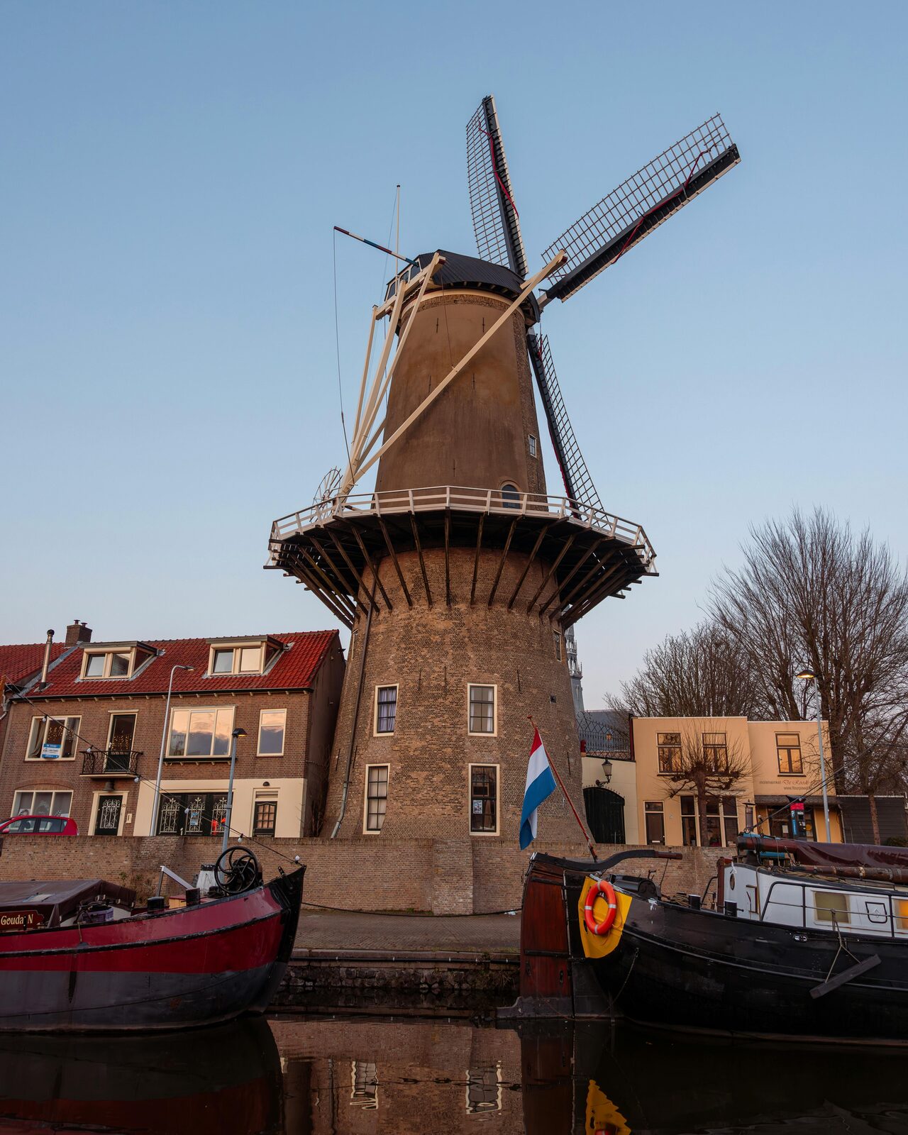 Molino de viento clásico de Kinderdijk