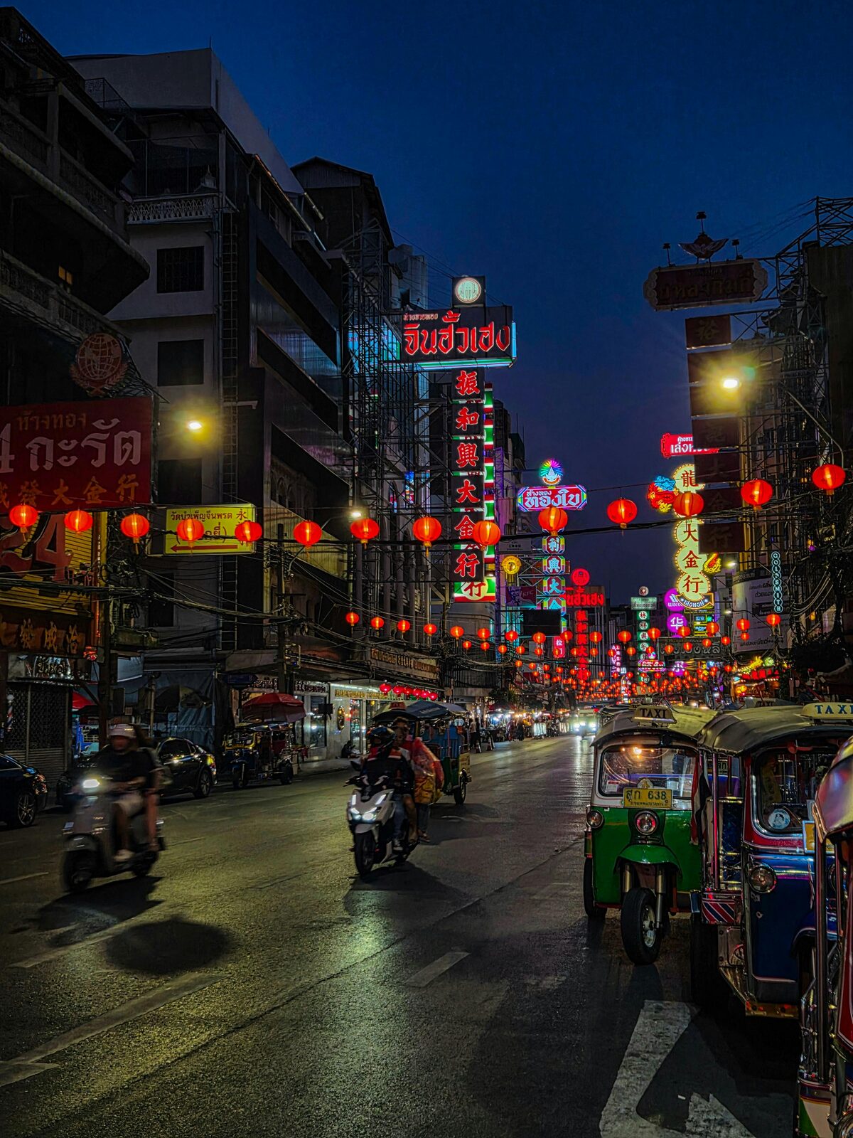 The illuminated streets of Yaowarat at night in Bangkok